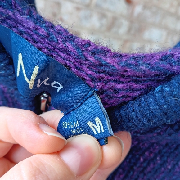 Nua Wool & Silk Blend Hooded Zip-up - Picture 2 of 8